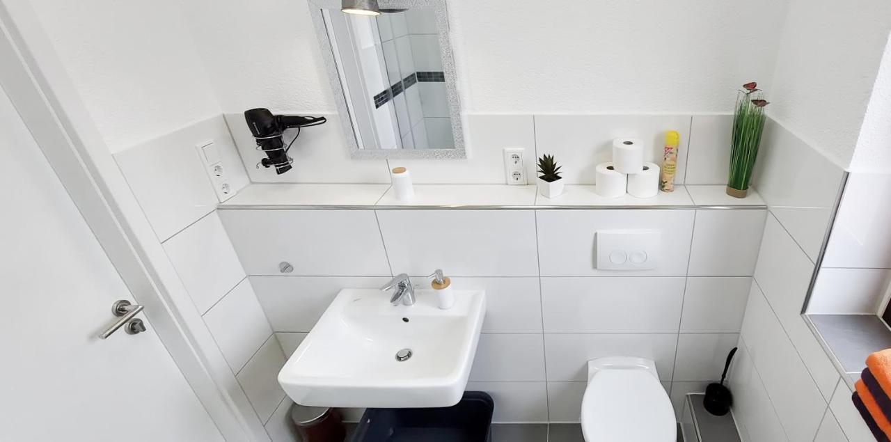 Charmante & Gemuetliche Wohnung Solingen Dış mekan fotoğraf